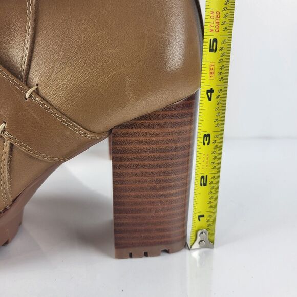 Naturalizer Lyra Boots Leather Buckle Lug Sole Heel Booties Size 10 - Picture 2 of 16